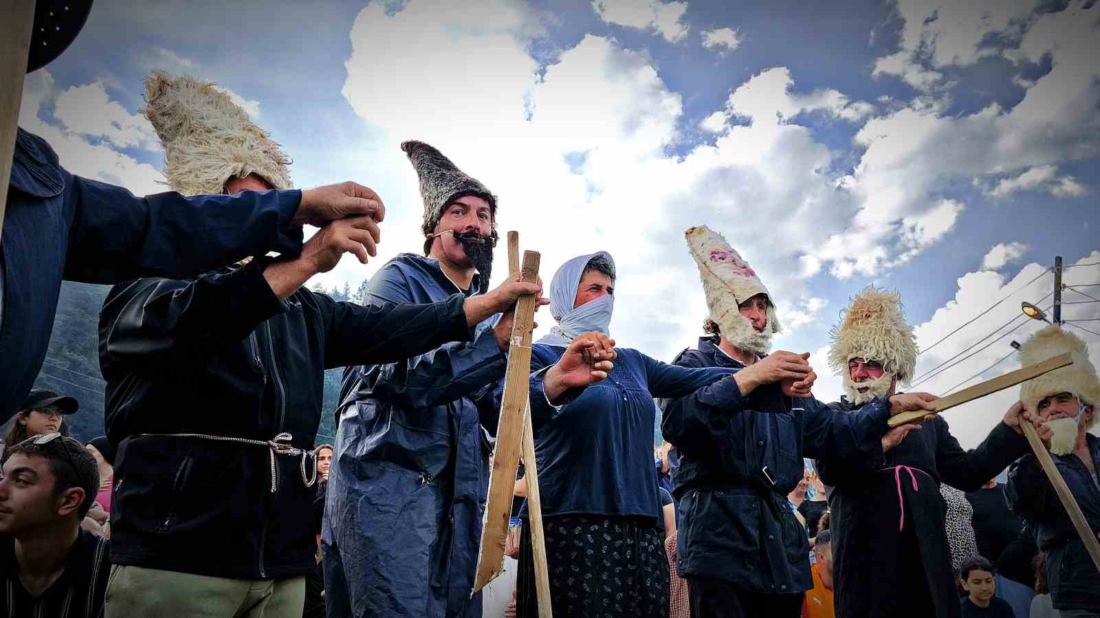 1700 Rakımlı yaylada Türk-Gürcü kültürü buluştu