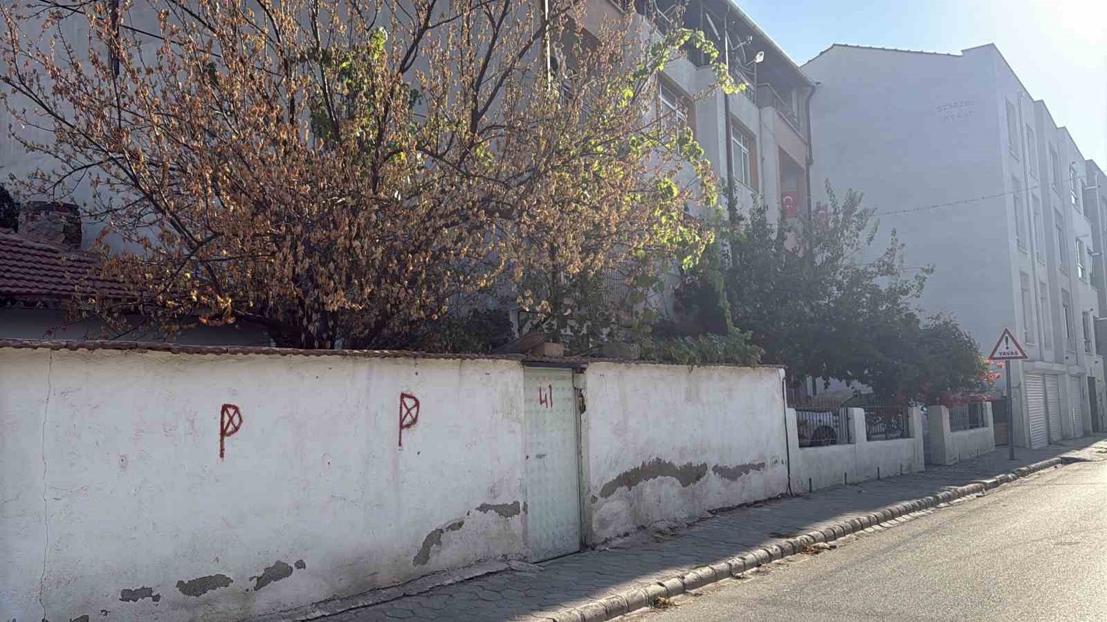 Eskişehir&rsquo;de evde &ccedil;ıkan kavga kanlı bitti: 1 &ouml;l&uuml;
