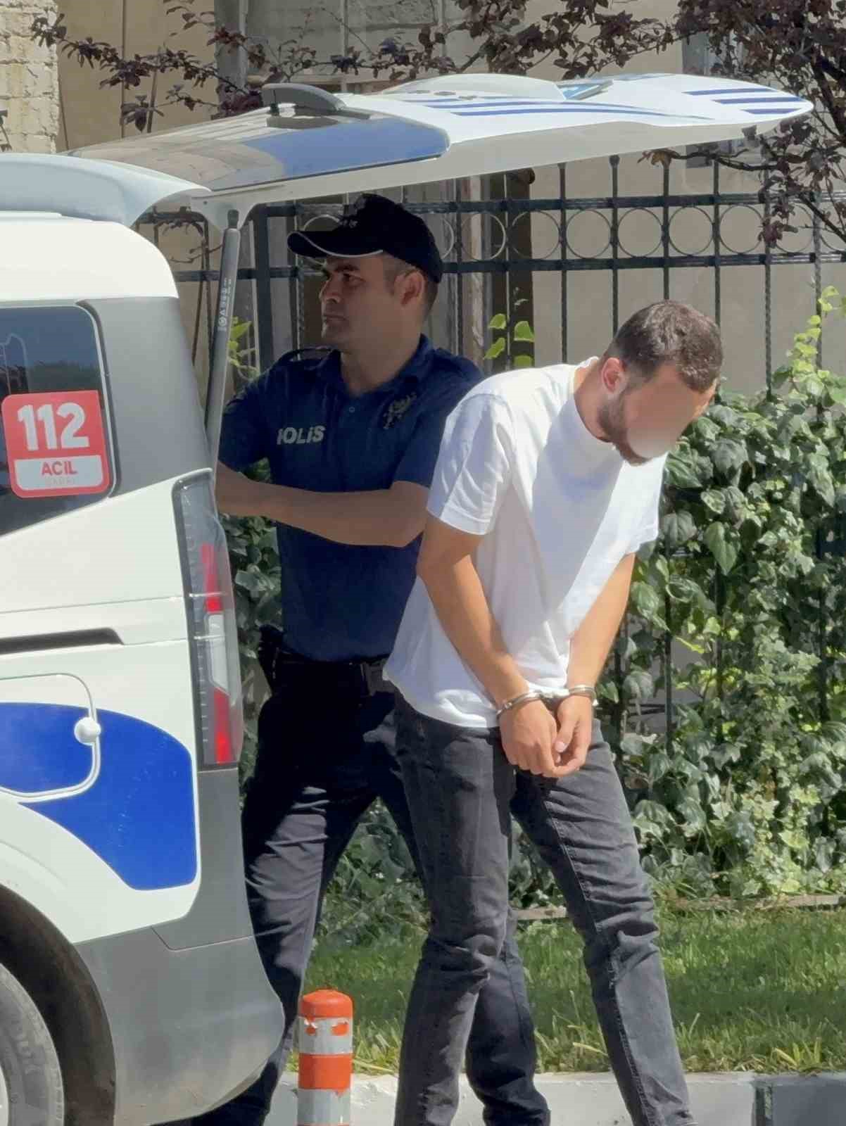 Alacak-verecek kavgasında kan döküldü: 1 tutuklama