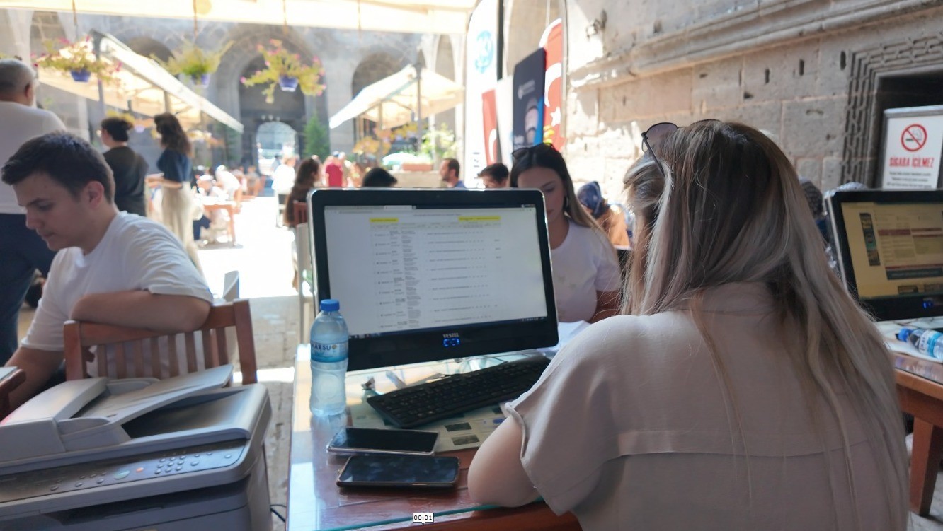 Kayseri Büyükşehir’in ücretsiz YKS tercih danışmanlığına yoğun ilgi: Gençlerden tam not