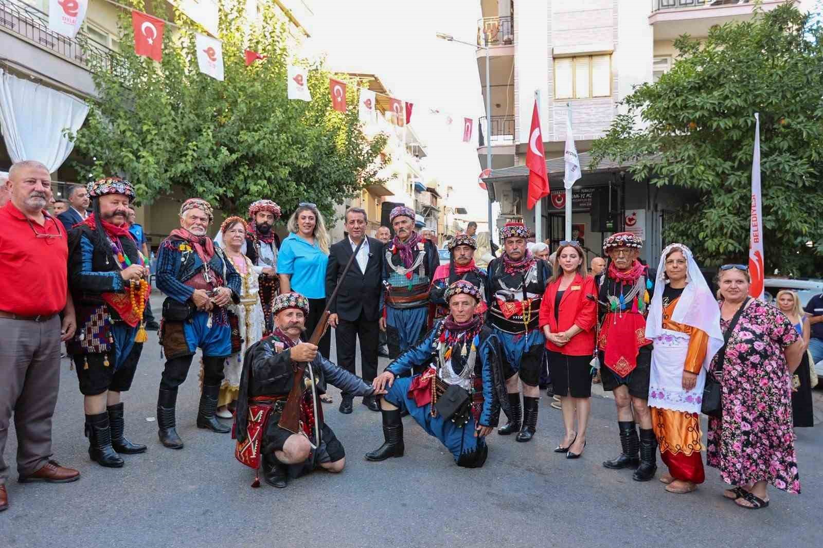 Başkan Yetişkin, Kuva-yı Milliye Mücahitler Derneği Aydın Şubesi’nin hizmet binasını açtı