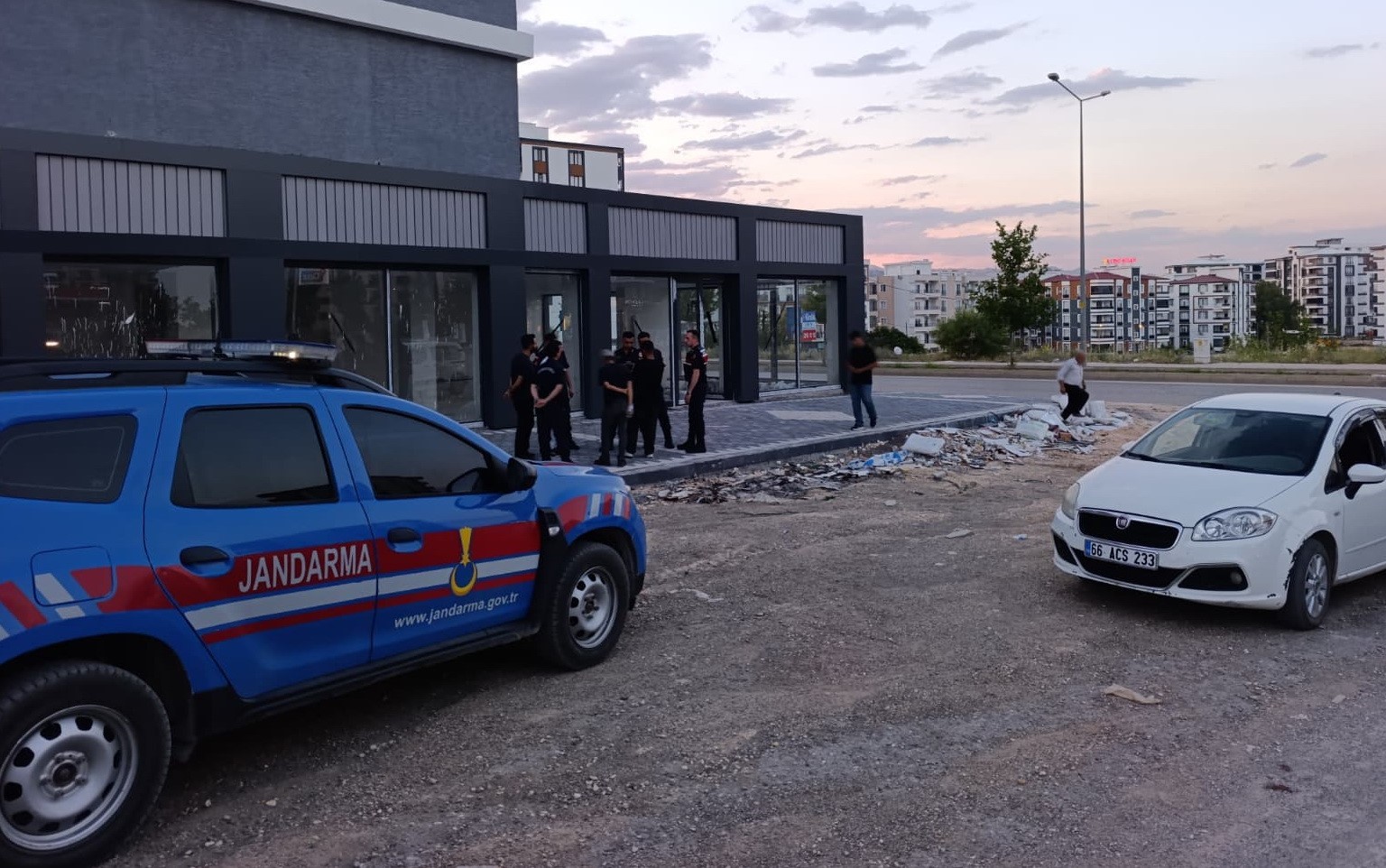 İki grup arasında kavga: 1 yaralı