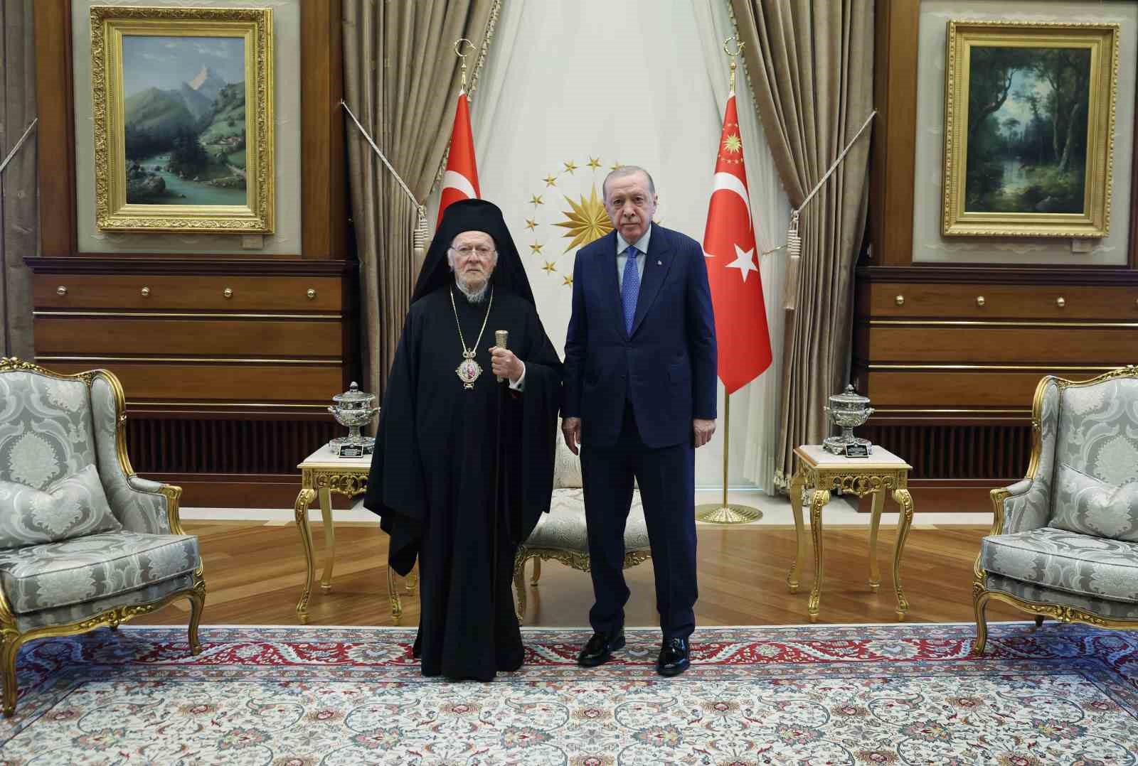 Cumhurbaşkanı Erdoğan, Fener Rum Patriği Bartholomeos’u kabul etti