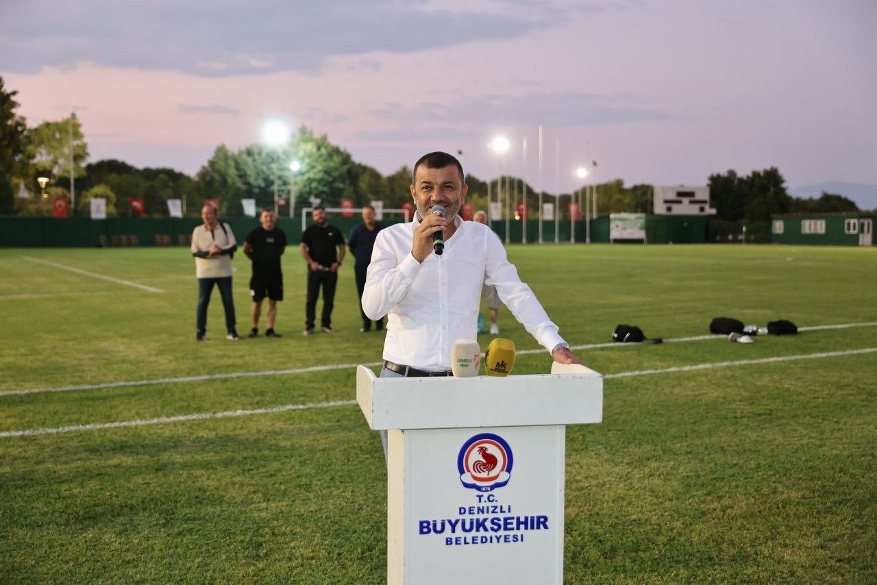 Denizli Büyükşehir Futbol Turnuvası kupalar sahiplerini buldu