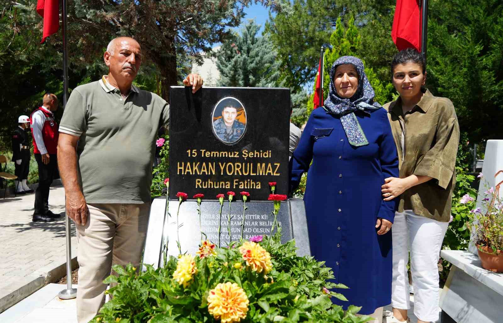 Oğlu doğum gününde 15 Temmuz şehidi oldu: Evlat acısını 10 yıldır yüreğinde taşıyor