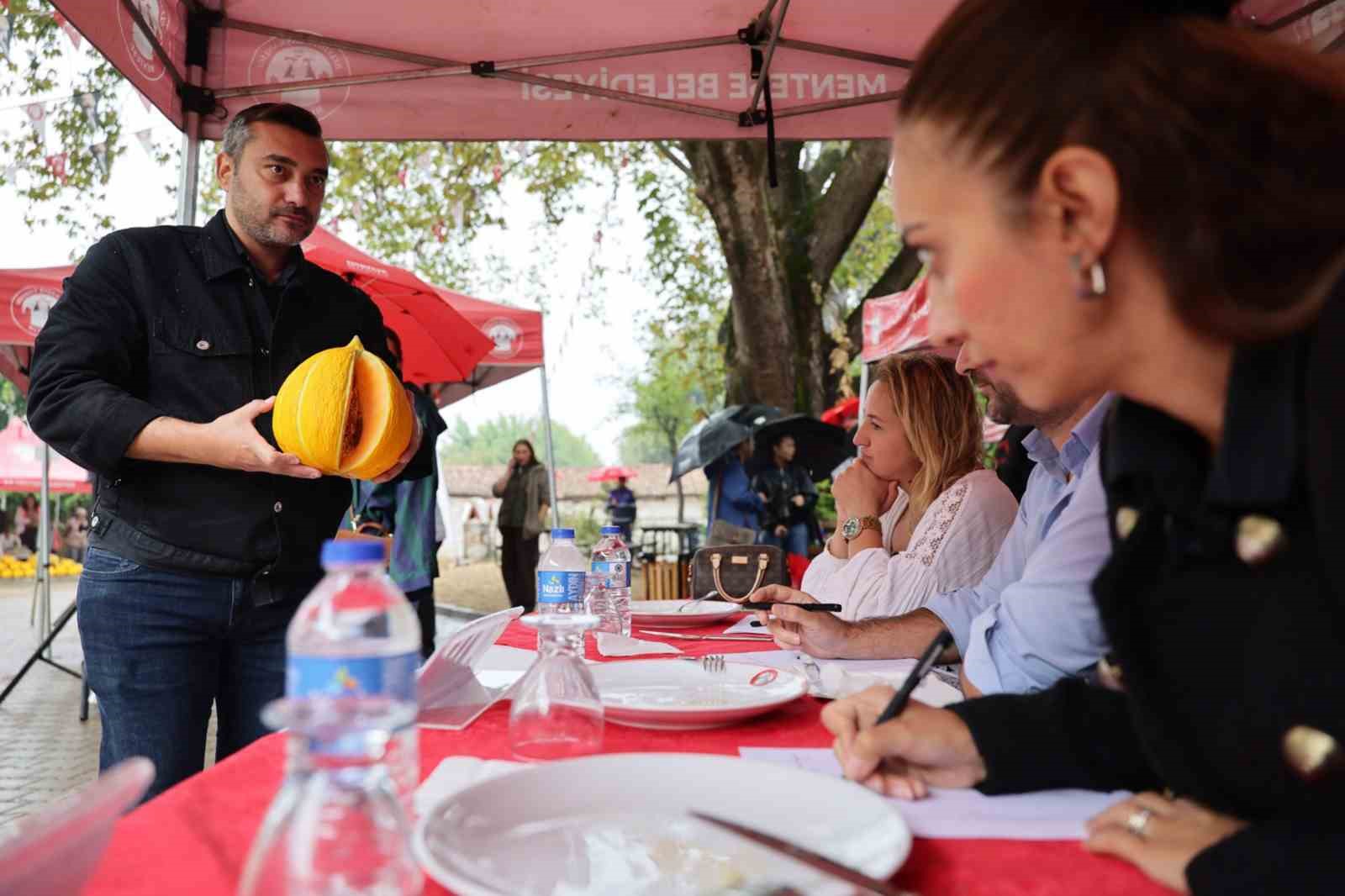 Karabağlar yaylasının en güzel kavunları seçildi