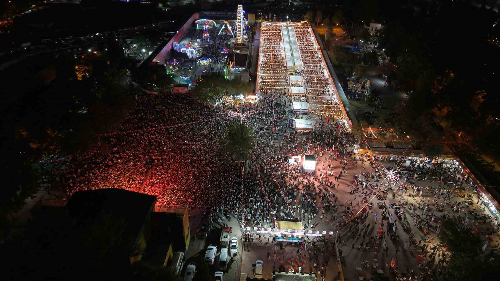 Kahramanmaraş&rsquo;ta Geleneksel Ağustos Fuarı heyecanı başladı