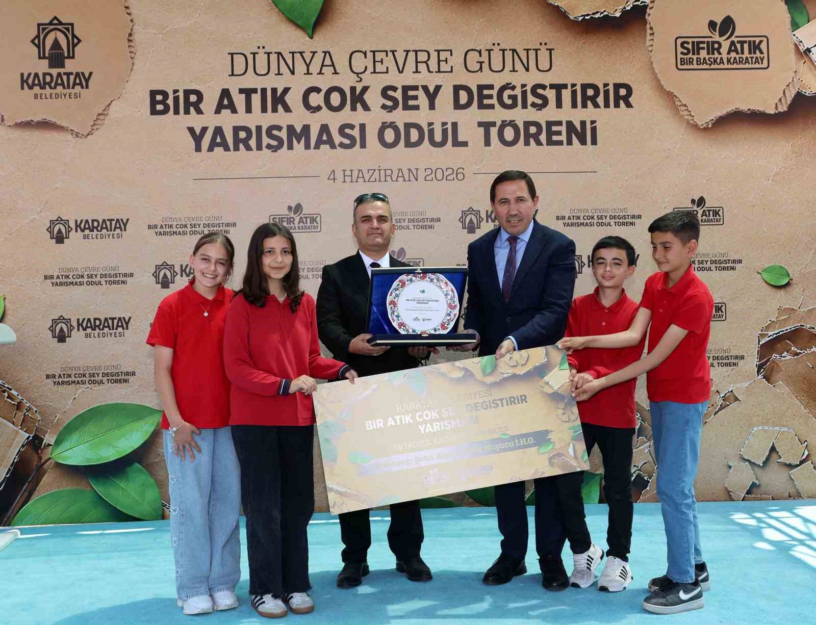 Karatay’da "Bir Atık Çok Şey Değiştirir" yarışmasında ödüller sahiplerini buldu