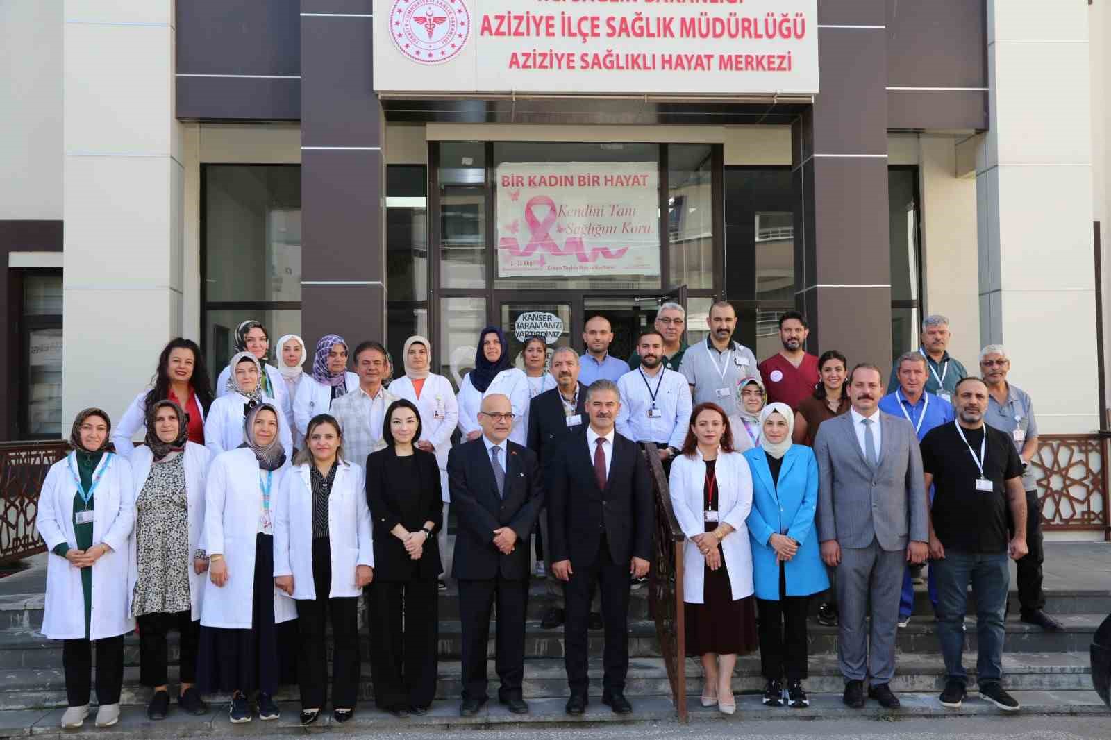 Erzurum İl Sağlık M&uuml;d&uuml;r&uuml; Meral saha &ccedil;alışmalarına yoğunlaştı