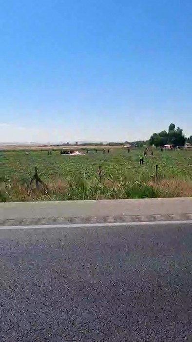 Ankara Temelli’de bir eğitim helikopteri düştü, 2 kişi yaralandı. Bölgeye çok sayıda yardım ekibi sevk edildi