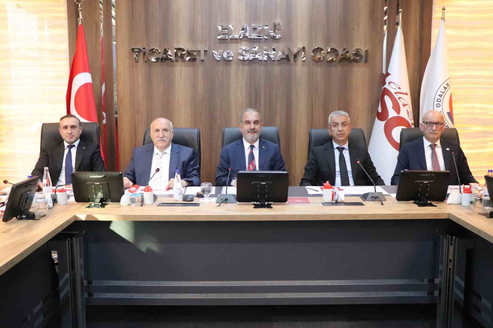 Başkan Alan: "İllerimizin büyümesi adına çalışmalarımızı sürdürmeye devam edeceğiz"
