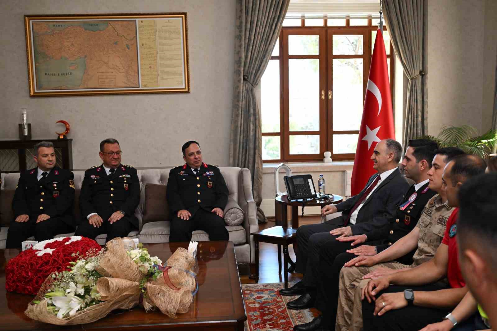 Vali Özkan: "Jandarma, devletin vatandaşla en güçlü temas noktasıdır"