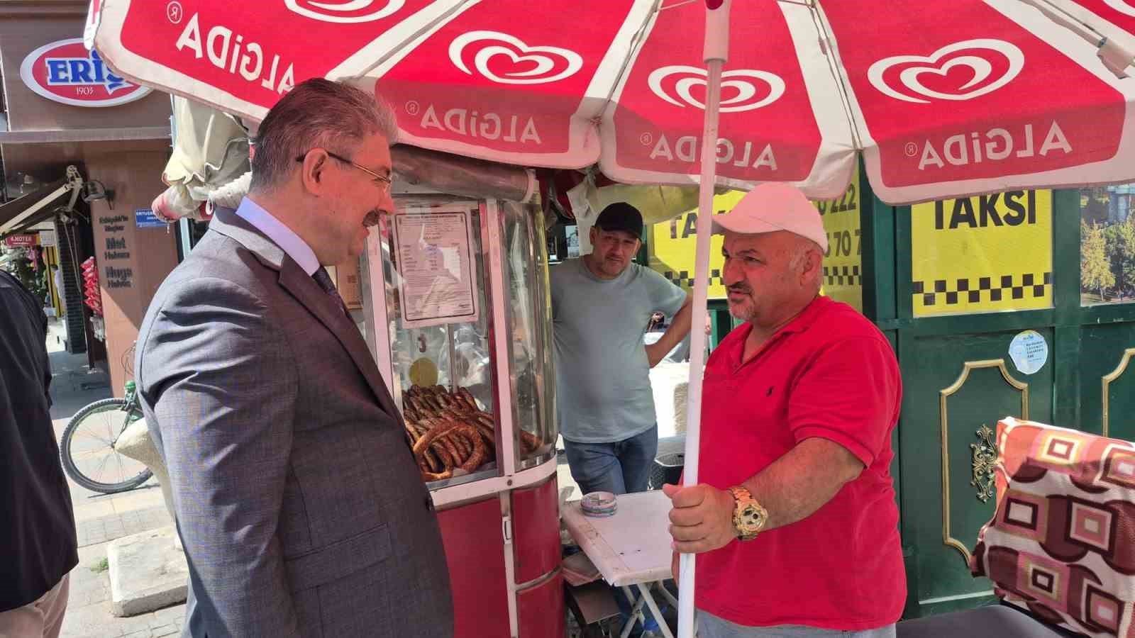 Vali Yılmaz ile vatandaşın duygulandıran buluşması