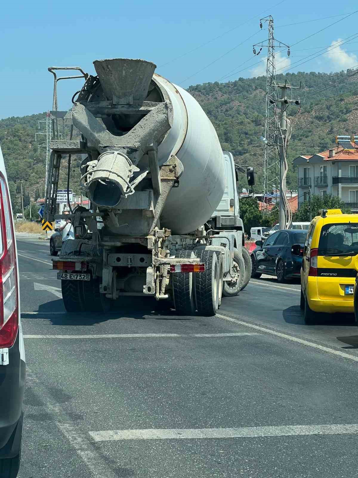 Ortaca&rsquo;da zincirleme trafik kazası