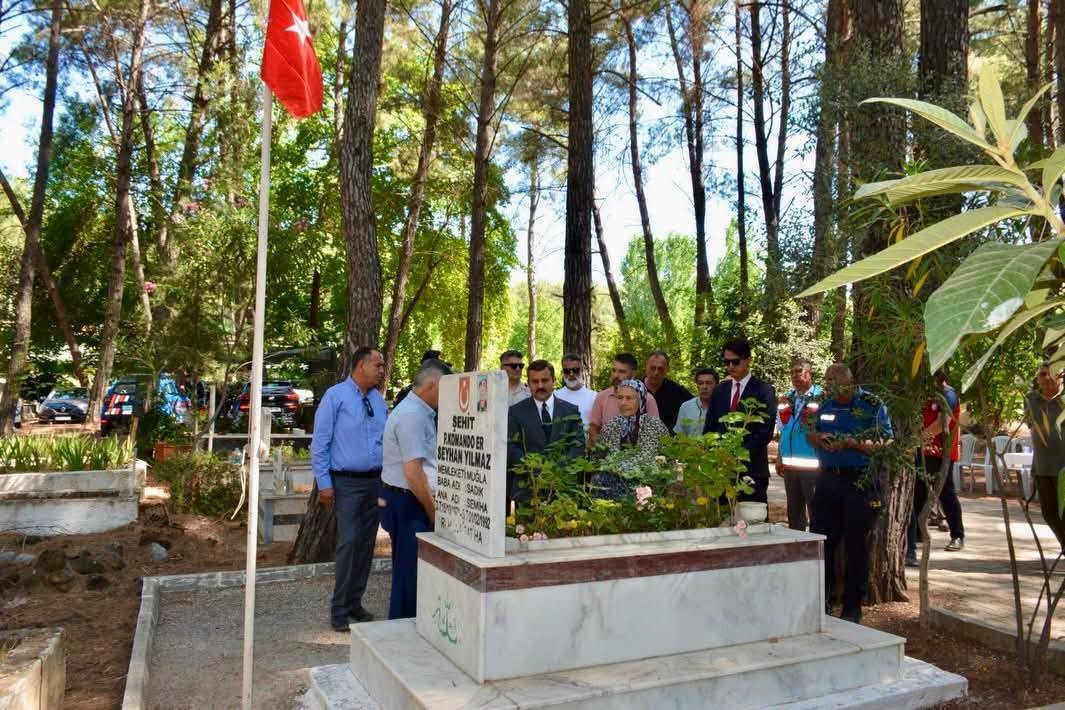K&ouml;yceğiz&rsquo;de şehitler i&ccedil;in duada bulunuldu