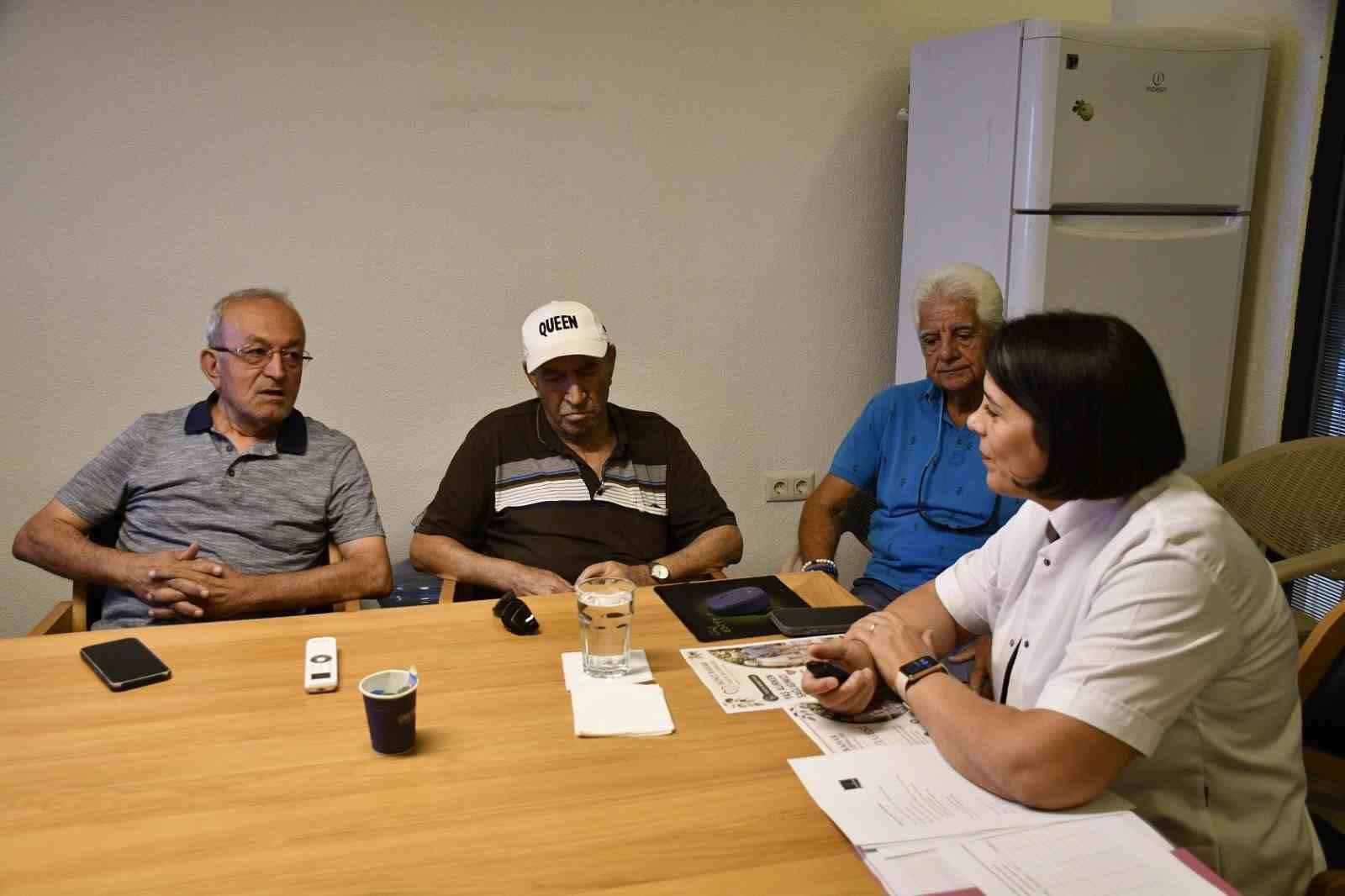 İkinci Bahar Merkezi’nde sağlıklı yaş alma eğitimi