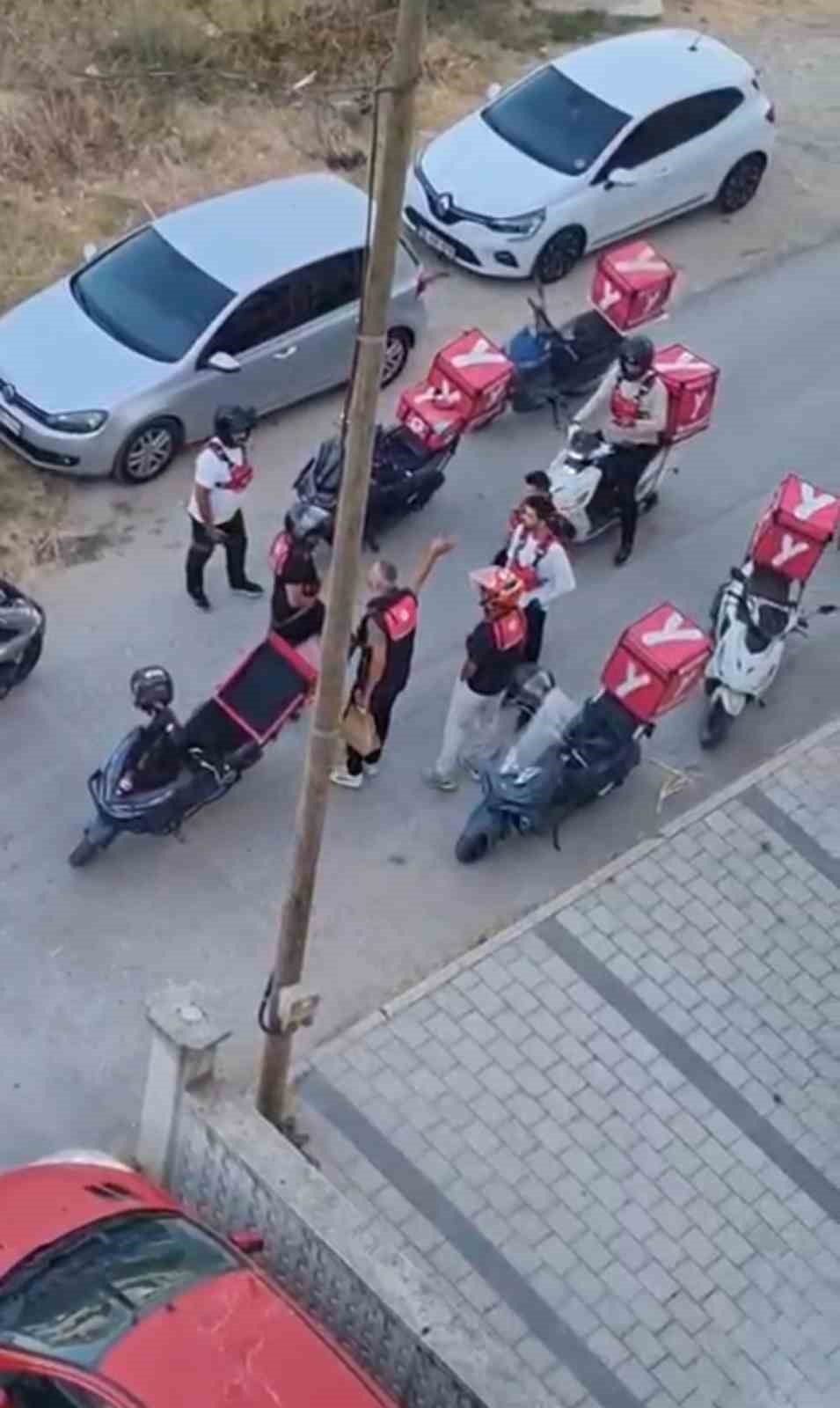 Korsan sipariş kuryeleri kapıya dizdi, kuryeler isyan etti