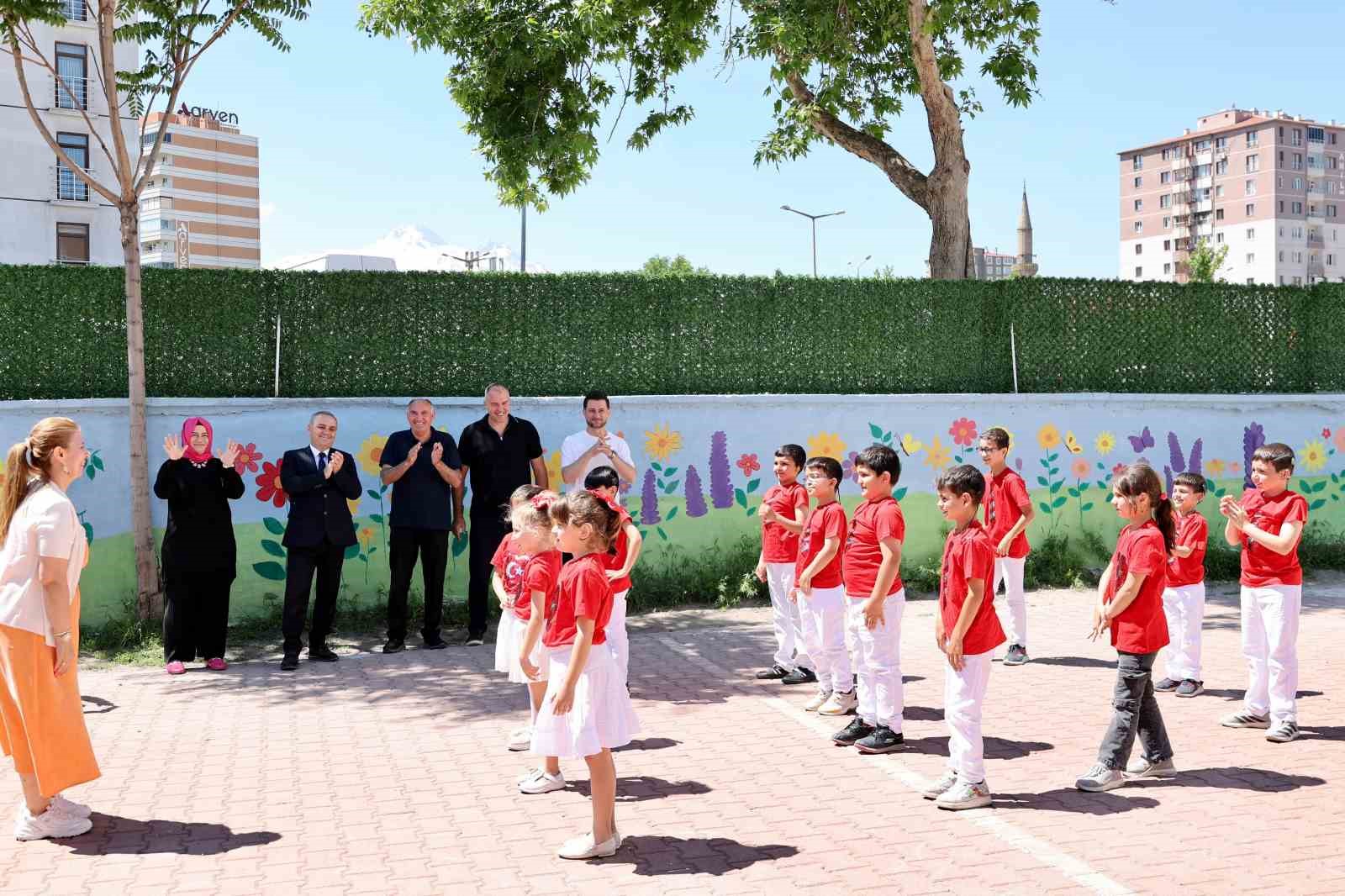 Rektör Altun’dan özel öğrencilere ziyaret