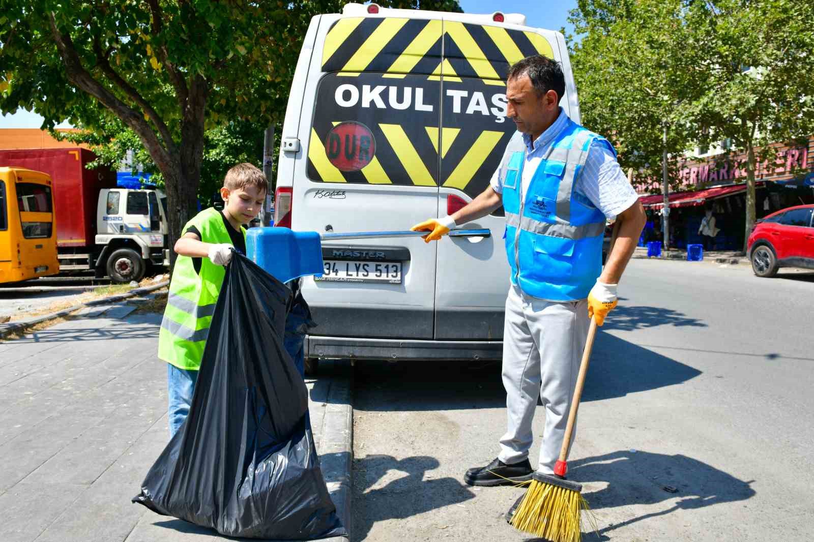 Esenyurt Belediyesi’nden çocuklara "Minik Eller Büyük Değişim" etkinliği
