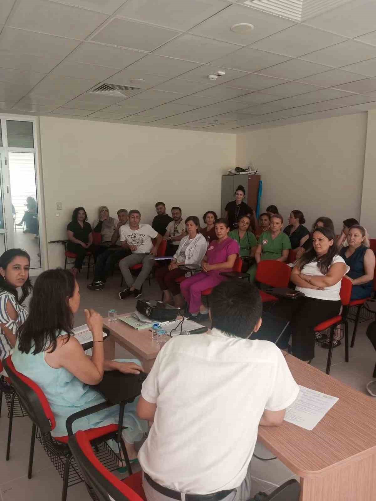 Gazipaşa Devlet Hastanesi&rsquo;nde "&Ccedil;alışan Memnuniyeti Toplantısı"