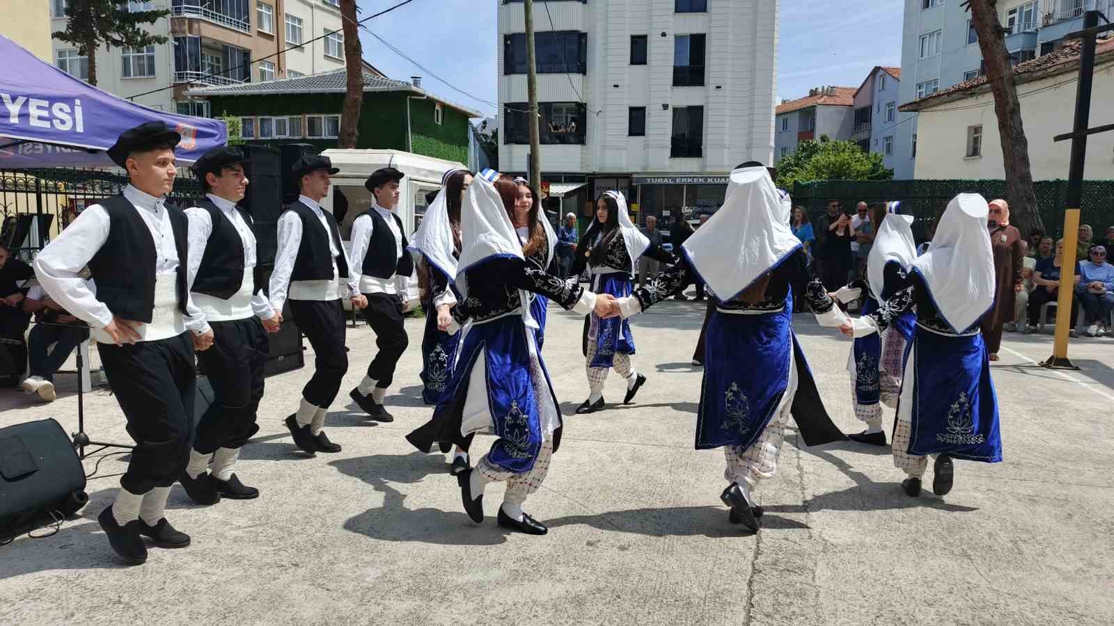 Bafra’da yıl sonu sergisi