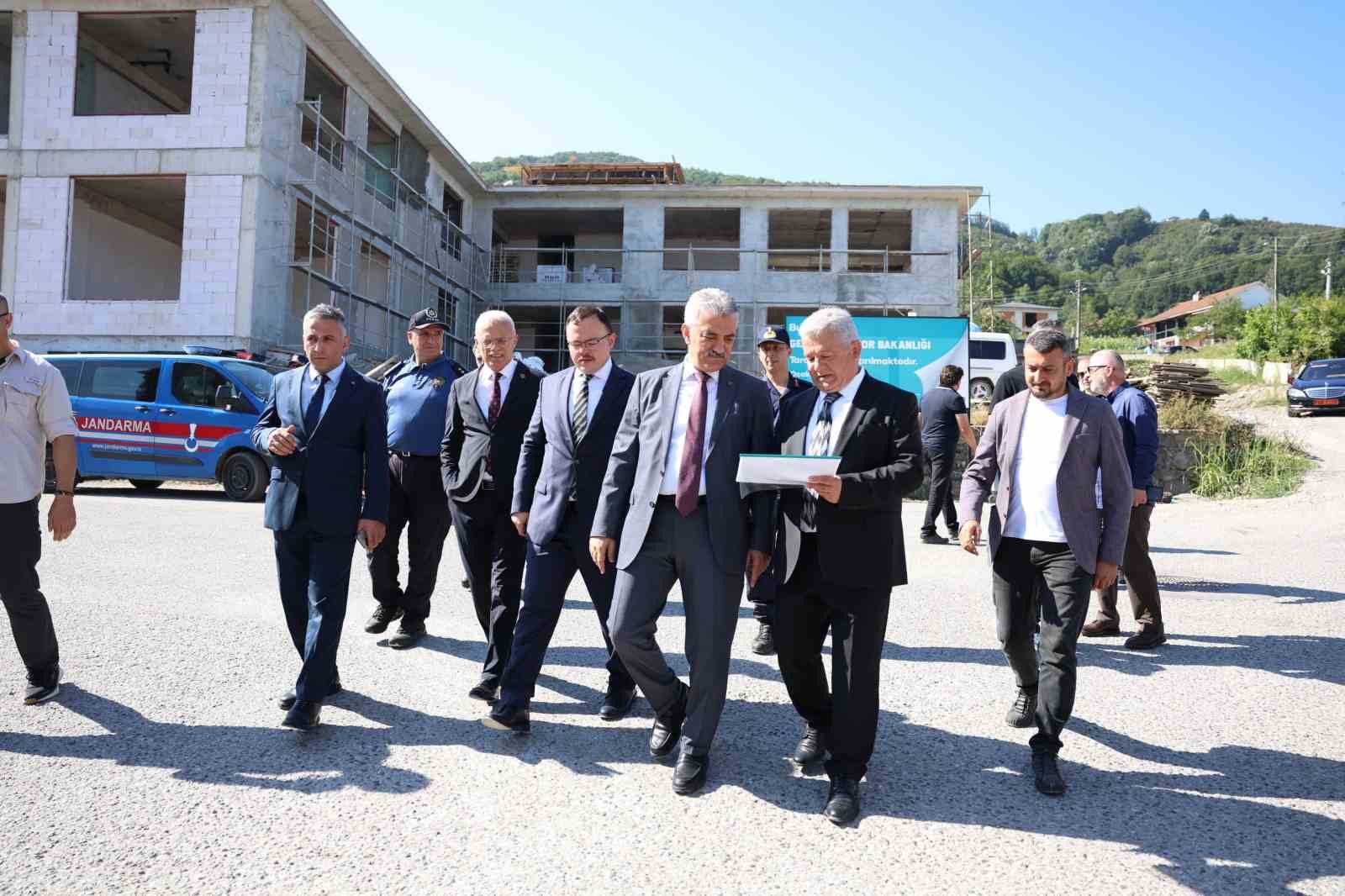 Kaynaşlı Gençlik Merkezi gün sayıyor
