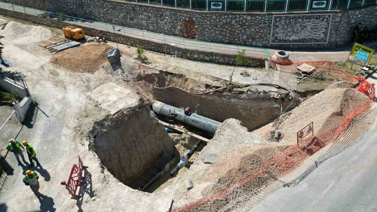 B&uuml;y&uuml;kşehir ile Nil&uuml;fer&rsquo;de i&ccedil;me suyu kapasitesi b&uuml;y&uuml;yor