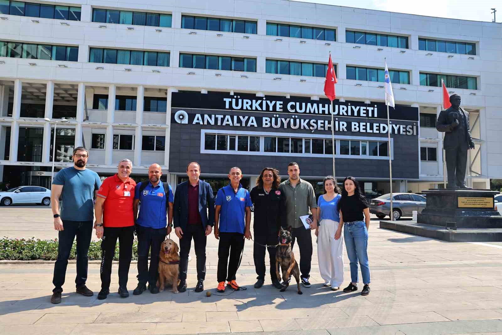 Büyükşehir’den afetlere hazırlık için SKUT ile iş birliği
