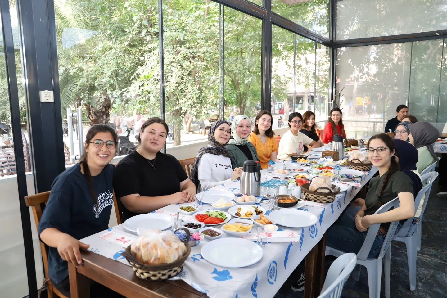 Karpuzlu&rsquo;da YKS &ouml;ncesi &ouml;ğrencilere moral kahvaltısı