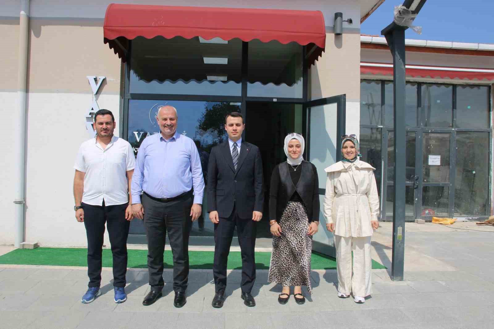 Kaymakam ve Başkandan esnaf ziyareti