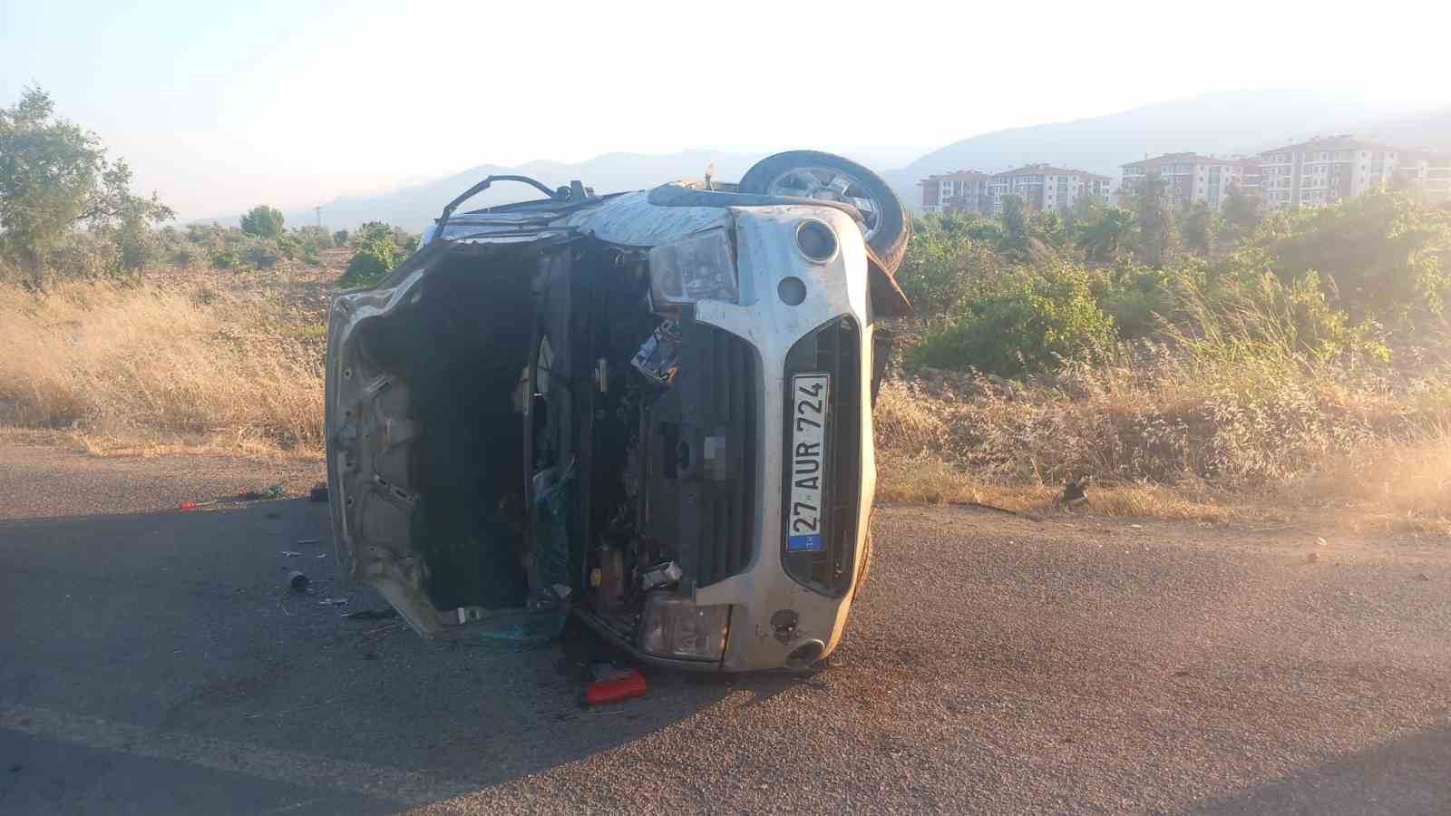 İslahiye&rsquo;de feci kaza: 2&rsquo;si ağır 6 yaralı