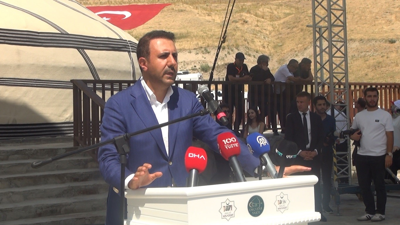 Malazgirt Zaferi’nin 955’inci yıl dönümü kutlamaları Ahlat’ta başladı