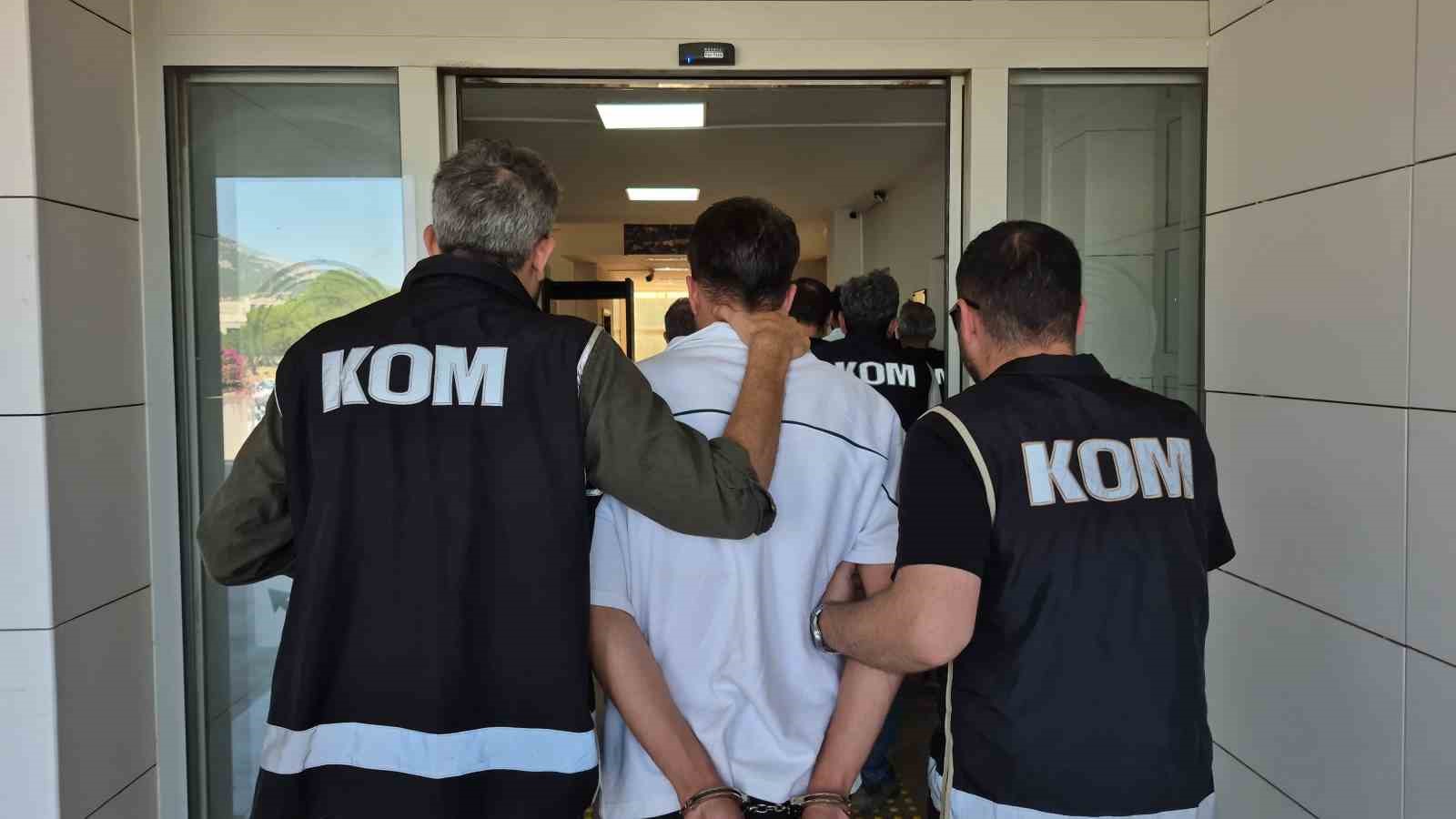 Bodrum’da silahlı saldırıyla ilgili 3 kişi tutuklandı