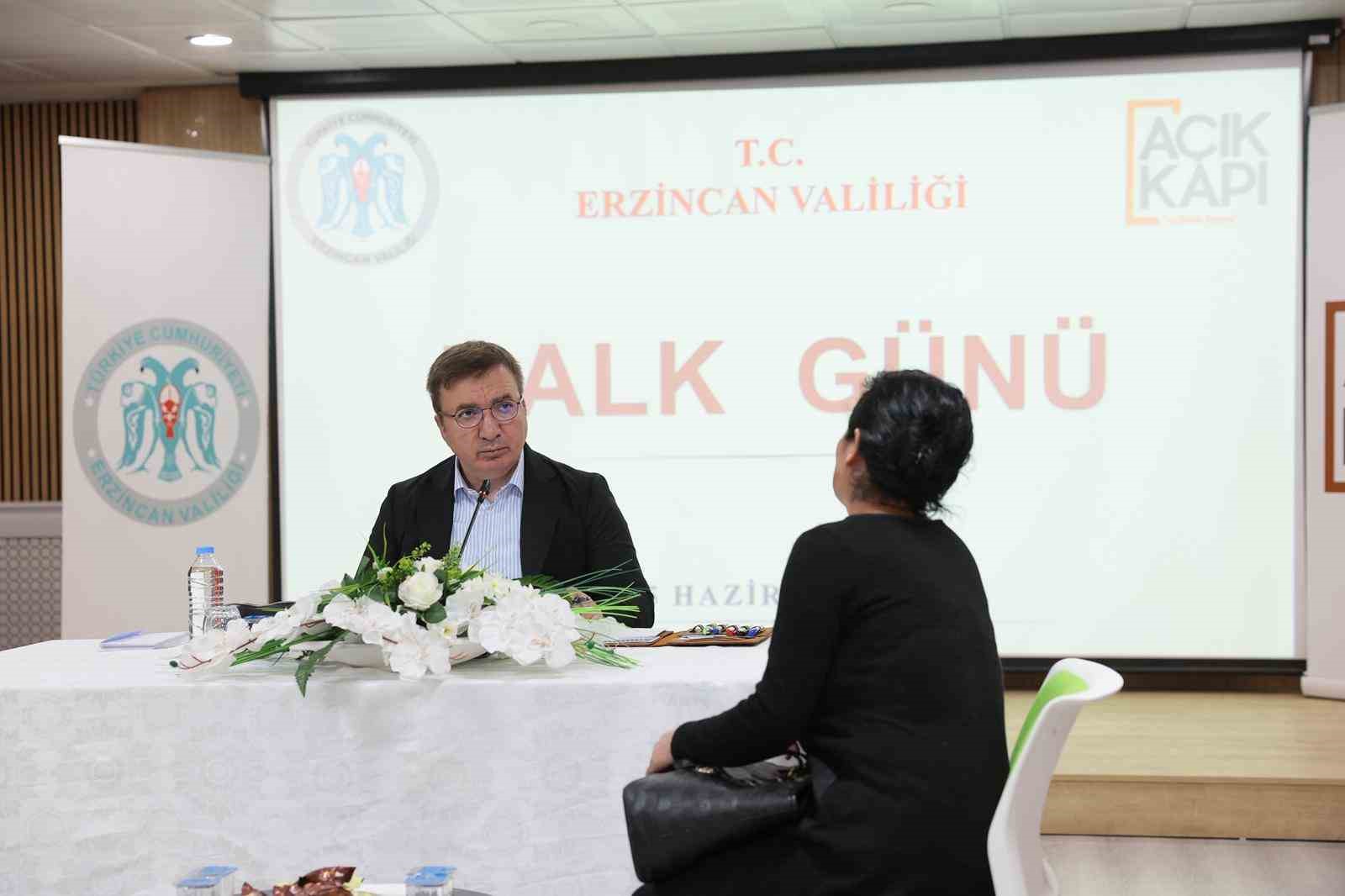 Vali Aydoğdu, Halk Günü’nde vatandaşların taleplerini dinledi