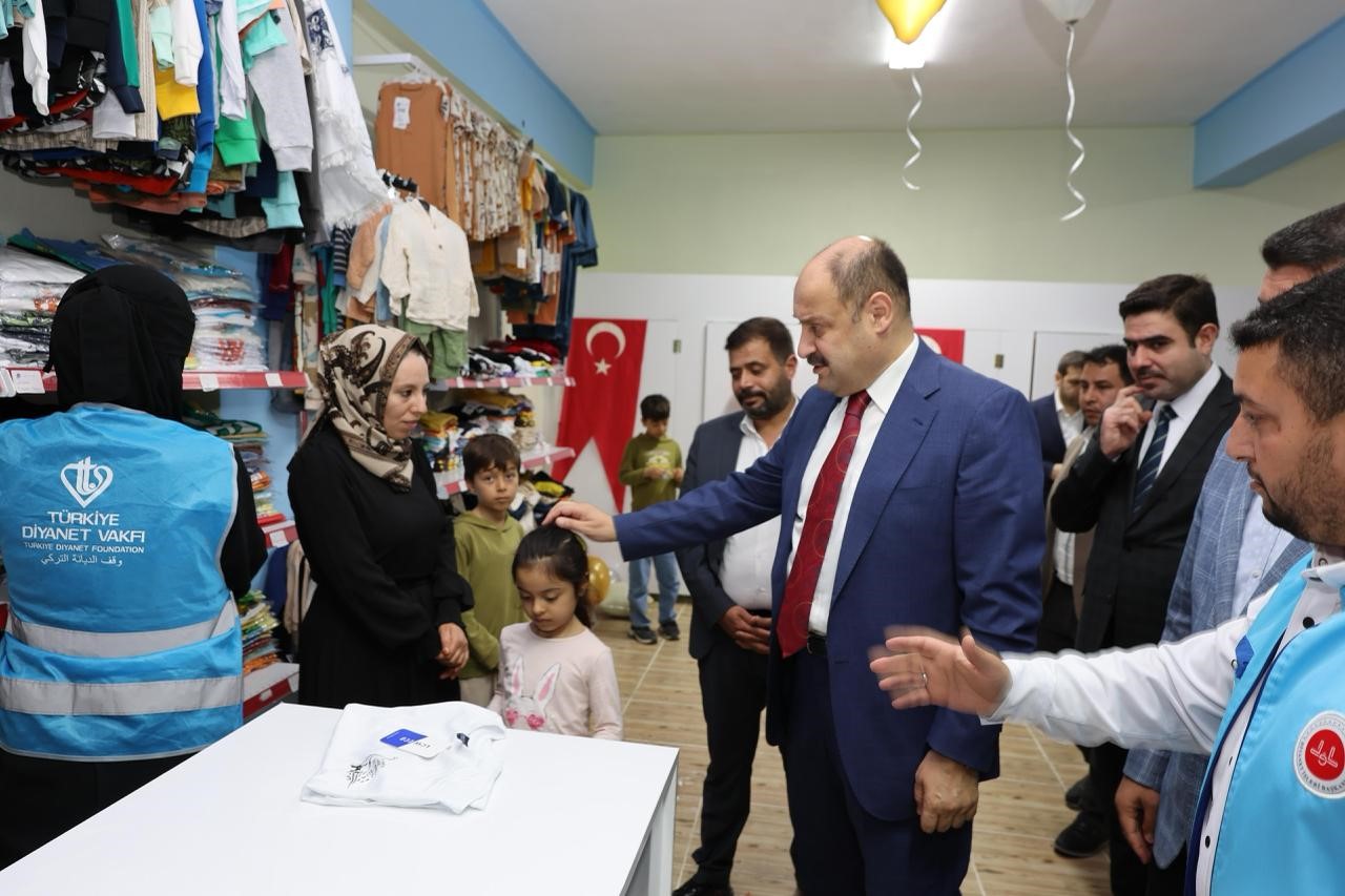 Şanlıurfa&rsquo;da iyilik &ccedil;arşısı hizmete a&ccedil;ıldı