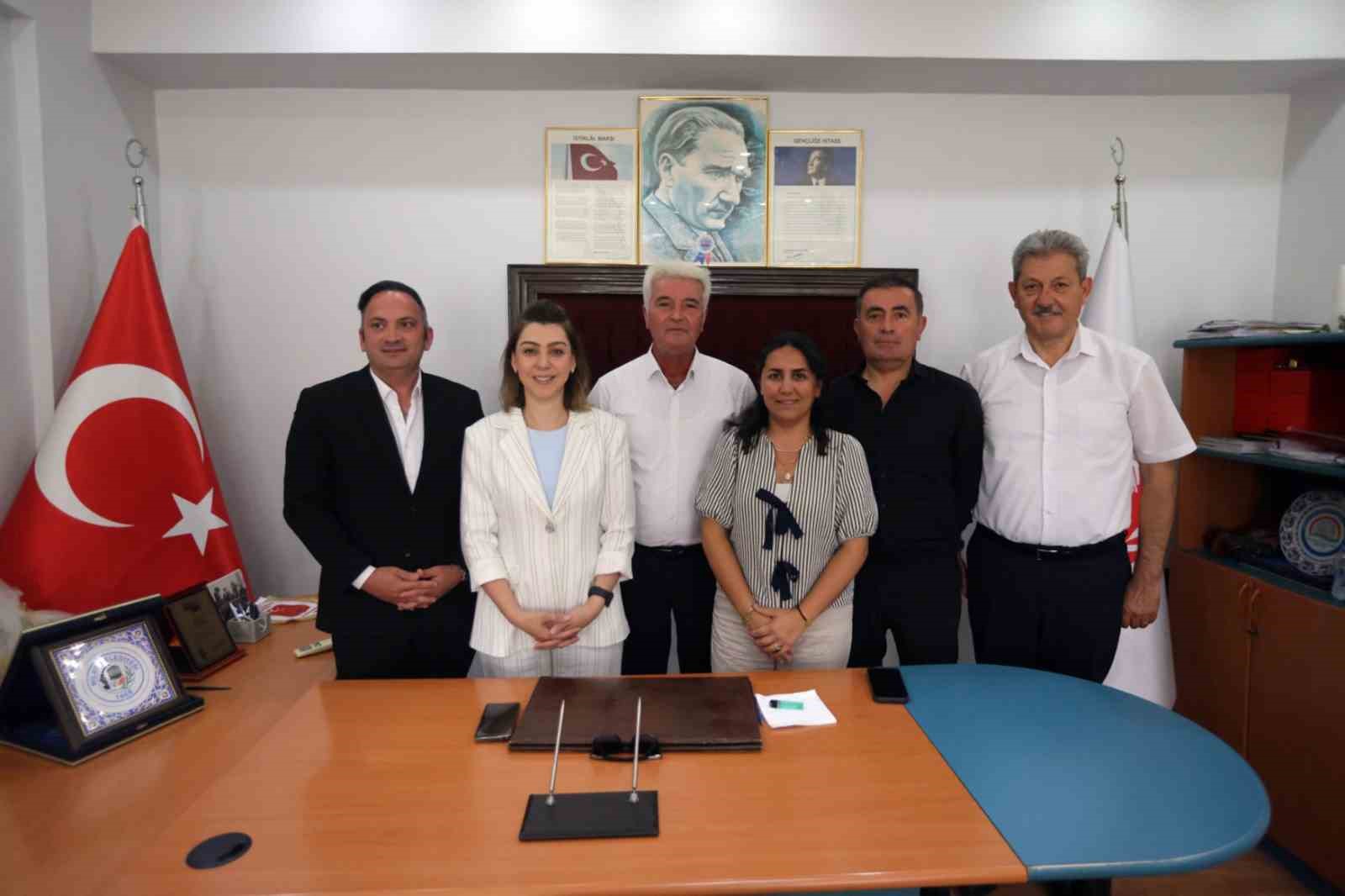 Milas&rsquo;ın sorunlarının &ccedil;&ouml;z&uuml;m&uuml; i&ccedil;in B&uuml;y&uuml;kşehir sahada
