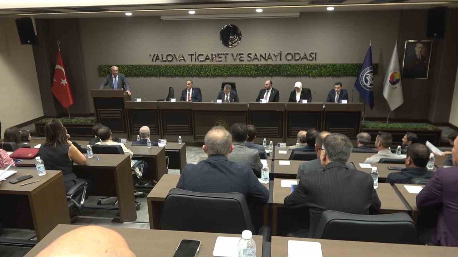 Bakan Tekin, Yalova’da mesleki eğitim-sanayi buluşmasına katıldı