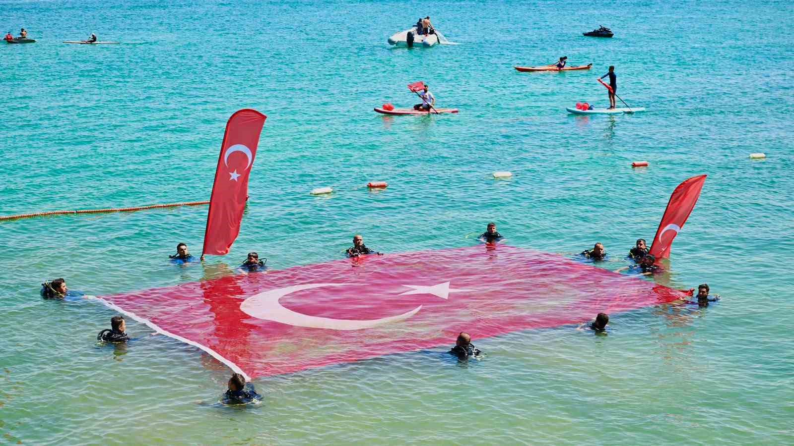 Van Gölü’nde adrenalin dolu festival