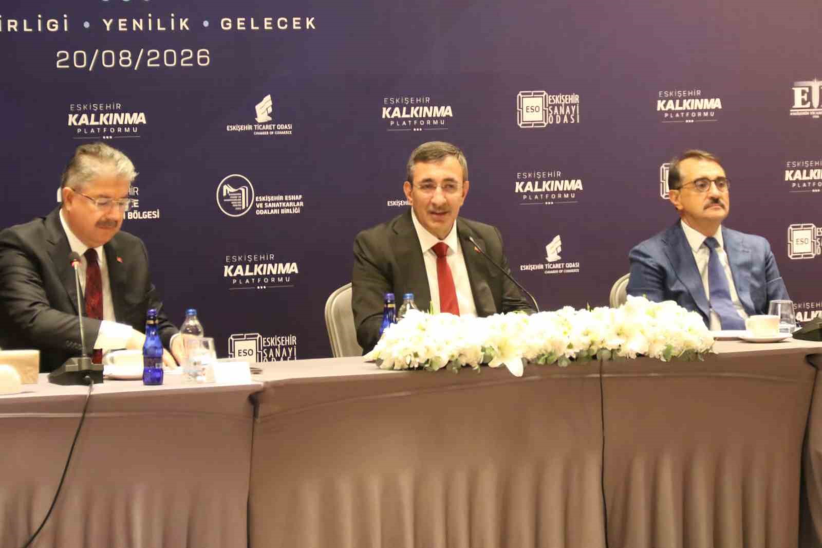 Cumhurbaşkanı Yardımcısı Yılmaz: "Ülkemiz büyümeye devam ediyor"