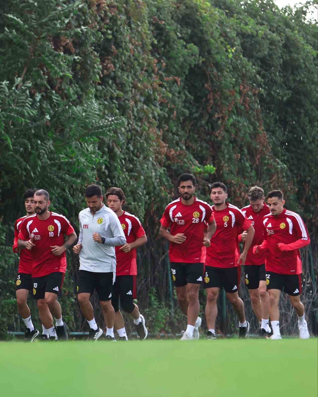 Eskişehirspor, Bigaspor deplasmanı için hazırlanıyor