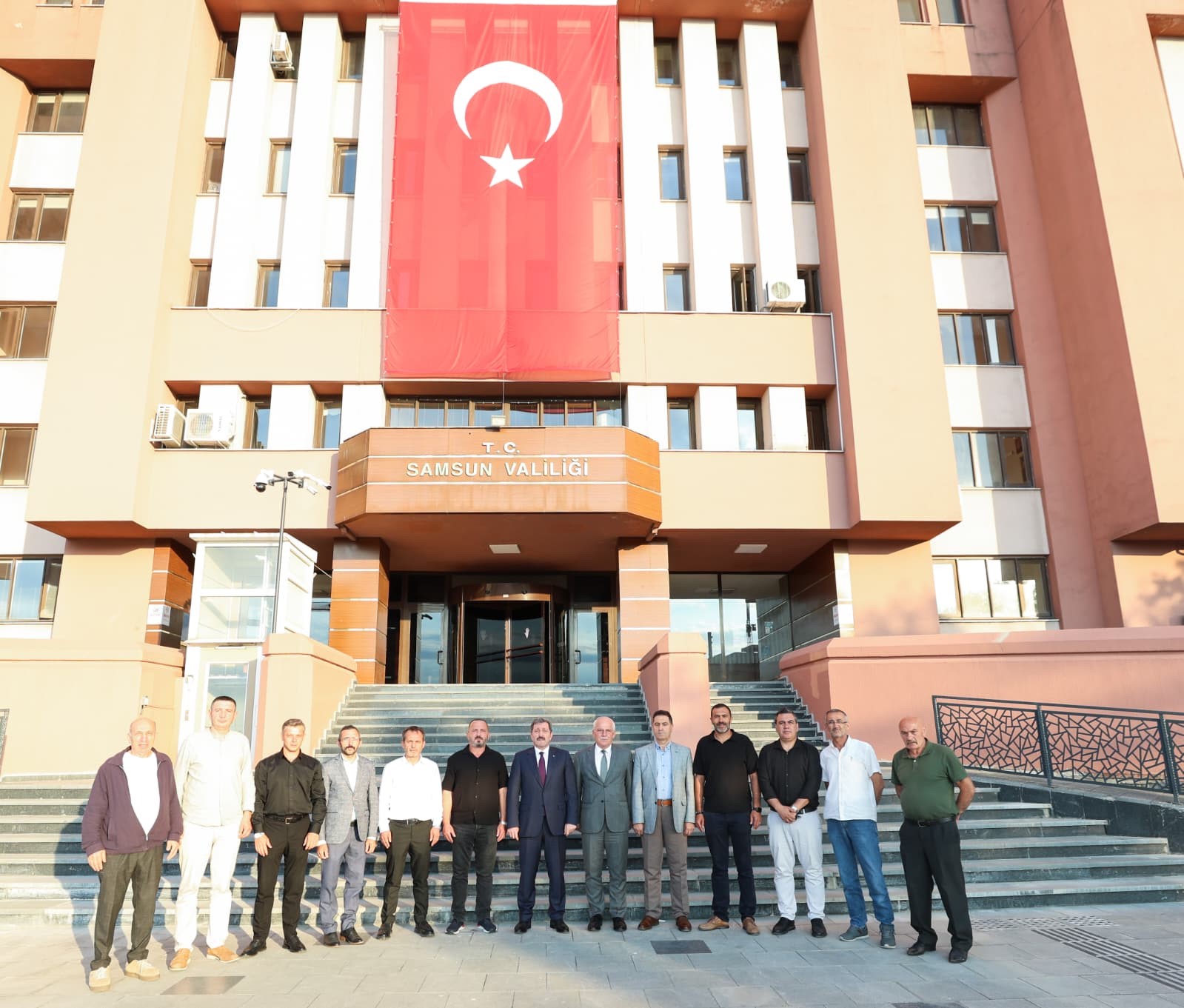 Vali Tavlı: "15 Temmuz milli irade kahramanlarımız da sonsuza kadar minnetle anılacak"