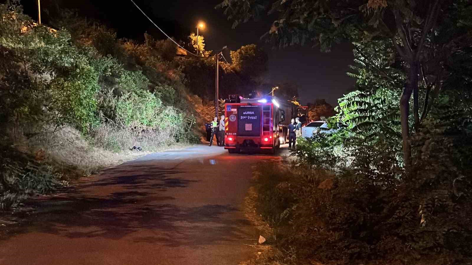 Manevra yaparken u&ccedil;urumdan d&uuml;şt&uuml;: Kurtarılma anları kamerada