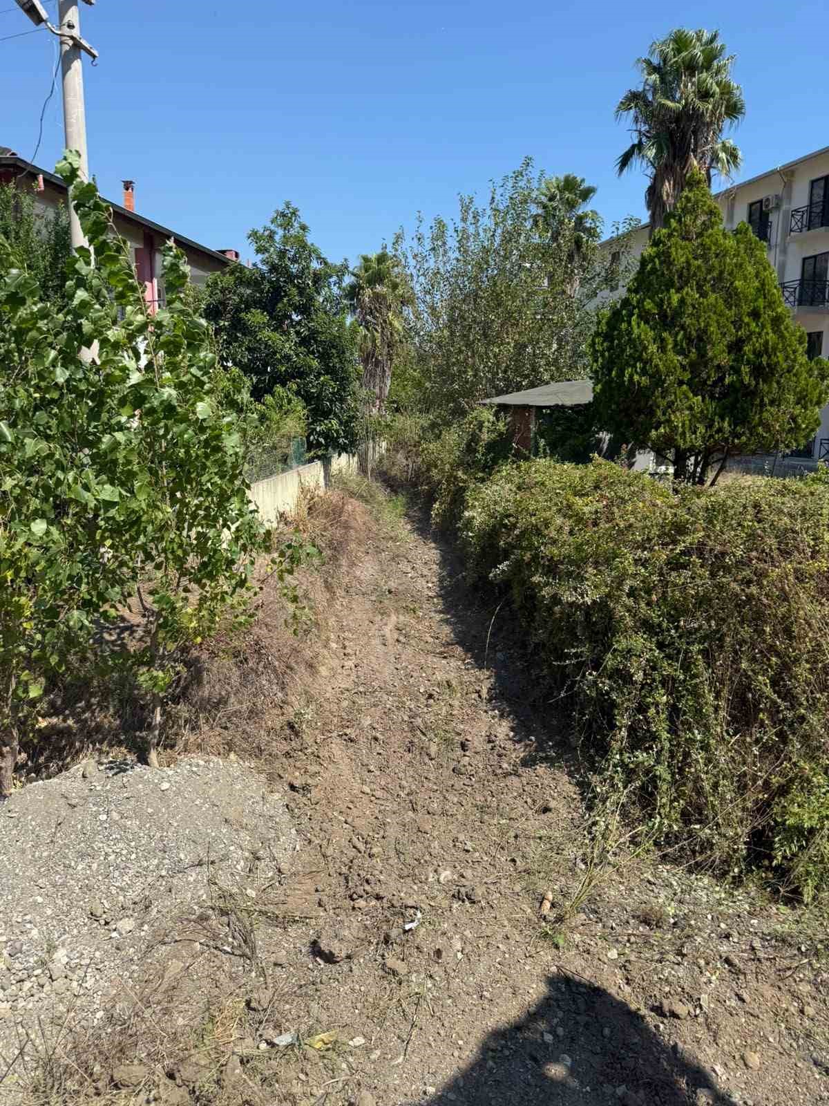 Kemer’de dere ve kanallarda kış temizliği