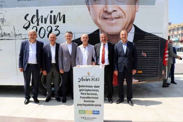 Cumhurbaşkanı Erdoğan'ın uğurladığı "Şehrim 2023" otobüsü Sakarya'da