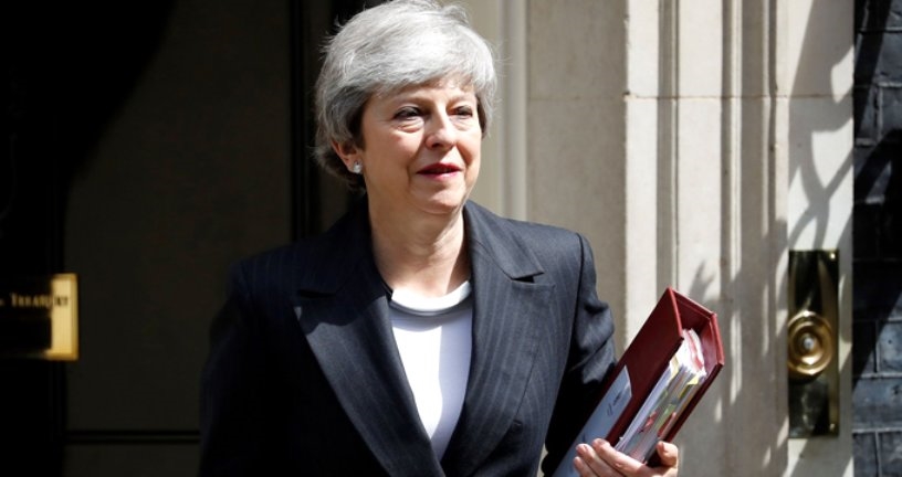 İngiltere Başbakanı May, 7 Haziran'da İstifa Edeceğini Açıkladı