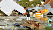 Endonezya'yı Tsunami ve Deprem Vurdu! 400'e Yakın Ölü Var
